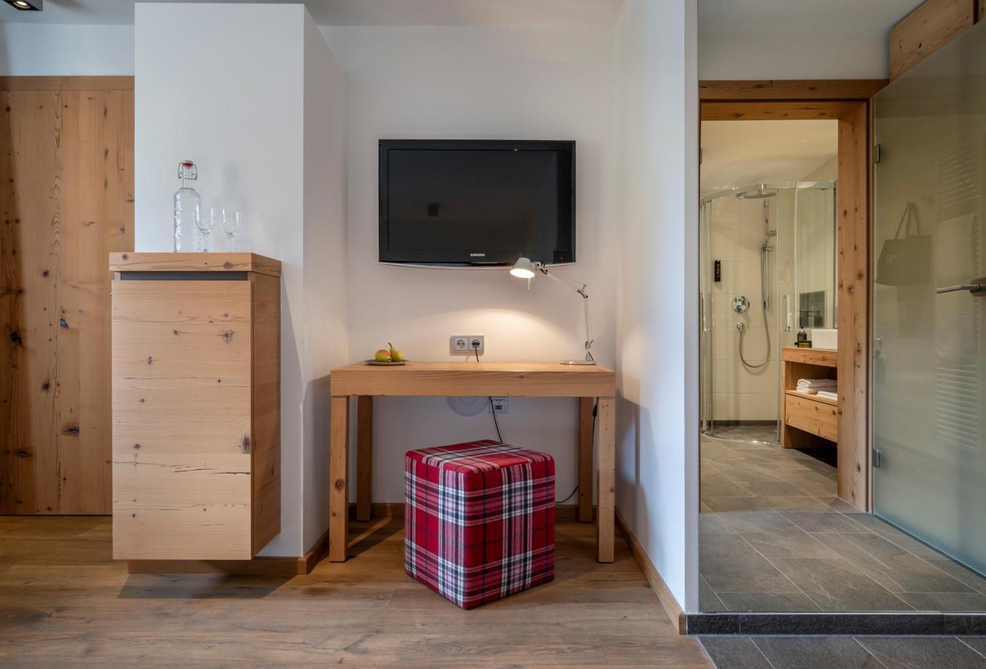 Hotel Der Baer Элльмау Экстерьер фото